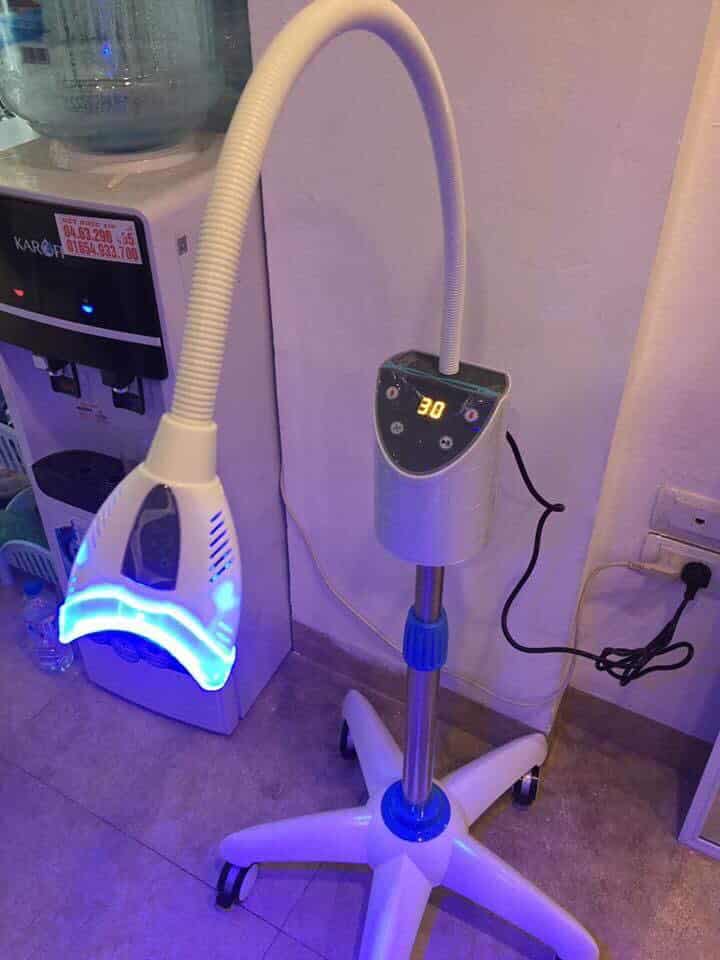 Máy tẩy trắng răng Laser Whitening