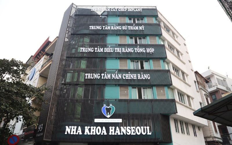 nieng-rang-invisalign-tai-hanseoul Nha khoa Hanseoul