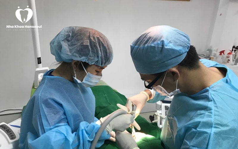 Thời gian cấy Implant
