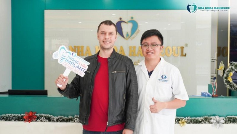 Trải nghiệm cấy implant nhẹ như không của anh Oliver Sepp đến từ Estonia