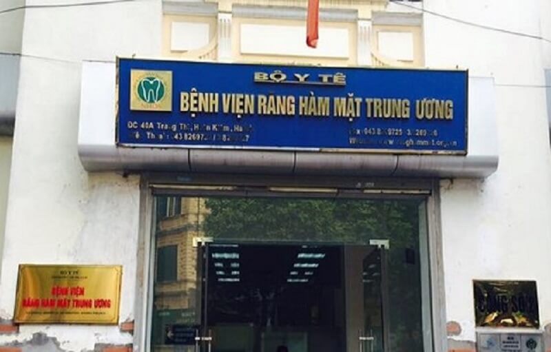 Nhổ răng khôn bệnh viện răng hàm mặt tw