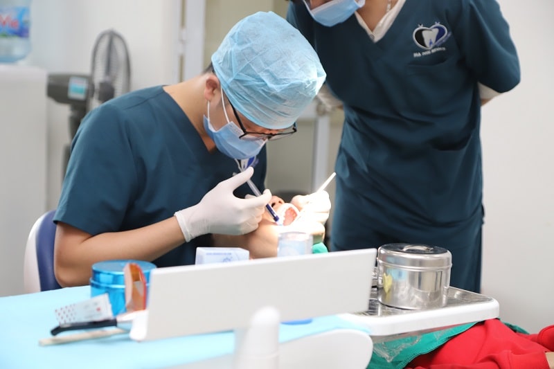 Nhổ răng 8 tại nha khoa Hanseoul Nhổ răng 8 tại nha khoa Hanseoul